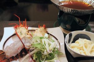 伊勢エビのしゃぶしゃぶ